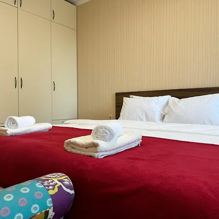 Sunny & Comfort Next To Tech Park For 4 Guests