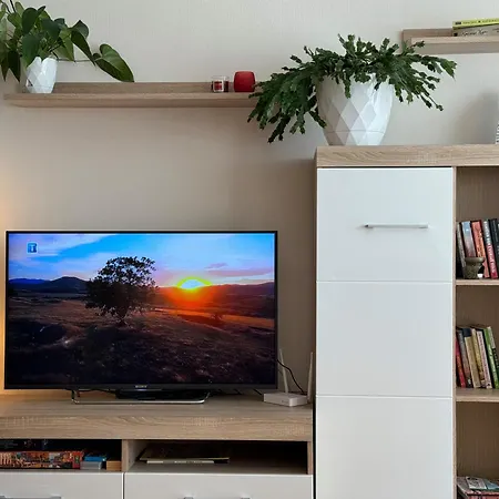Sunny & Comfort Next To Tech Park For 4 Guests София